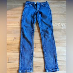 VENUS Blue Jeans